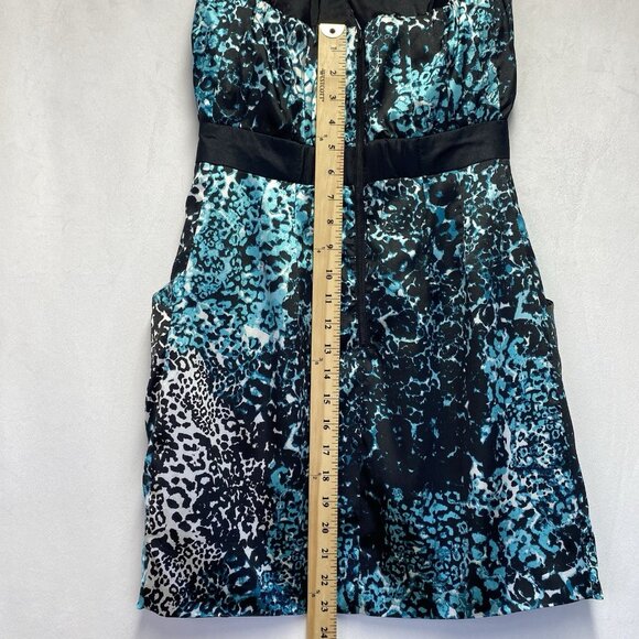 GUESS Satin Strapless Pleated V-Notched Mini Dress Women Size 6 Black Multicolor - Picture 4 of 16